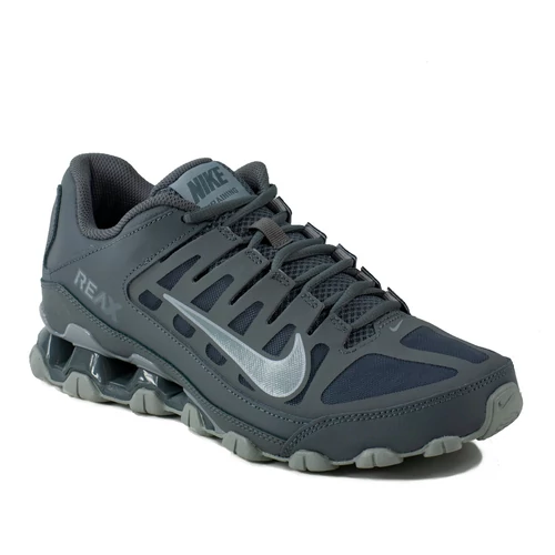 Nike reax 621716-010